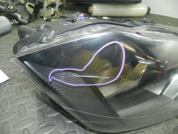 (H0082) INSURANCE DAMAGED HEADLIGHT VOLKSWAGEN POLO DRIVER SIDE 90124432 - Image 9