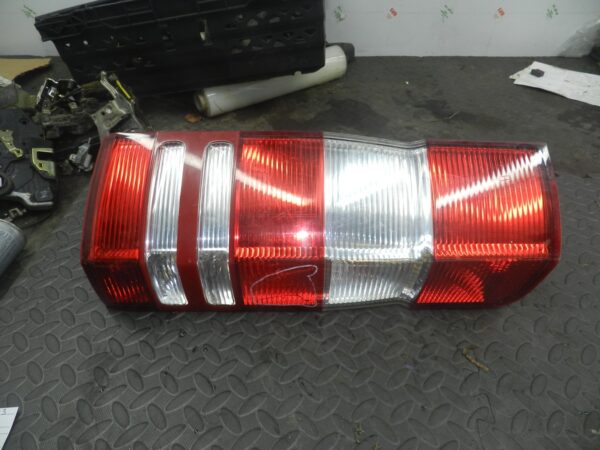 (R103) INSURANCE DAMAGED REAR LIGHT MERCEDES SPRINTER PASSENGER SIDE A9068200164 - Image 3
