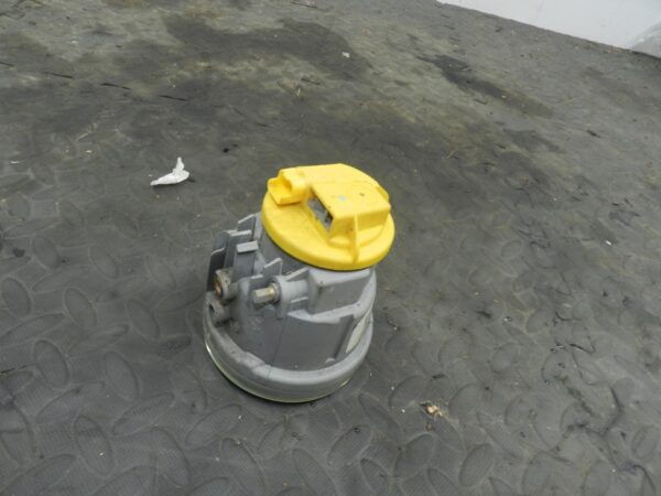156. 2003 CITROEN C3 PLURIEL CONVERTIBLE. DRIVER SIDE FRONT FOG LIGHT - Image 3