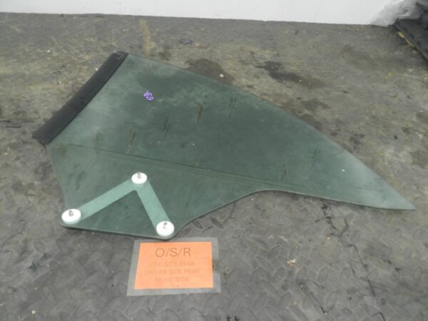 156. 2003 CITROEN C3 PLURIEL CONVERTIBLE. DRIVER SIDE REAR WINDOW GLASS - Image 2