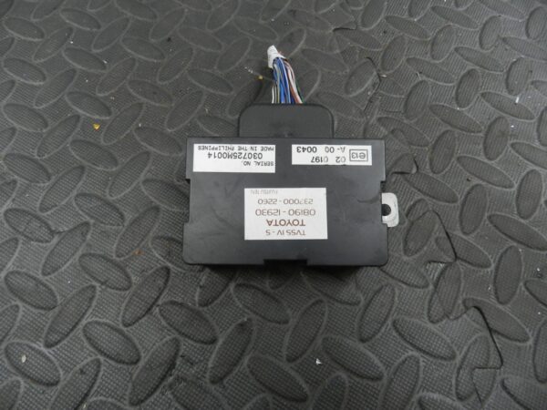 (145) 2003 TOYOTA RAV 4 MK2. ALARM SENSOR ANTI THEFT ECU MODULE 08190-12930