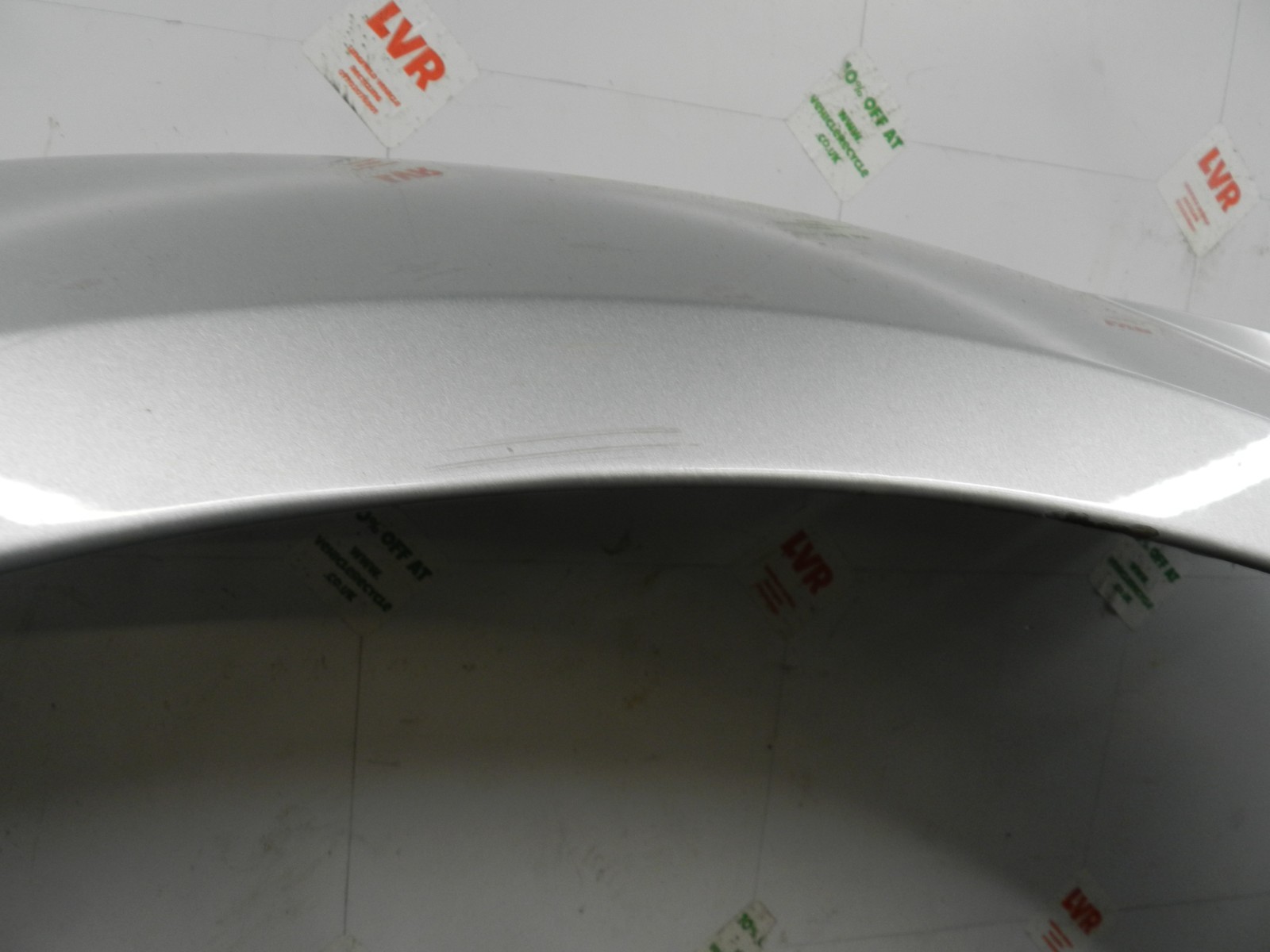 (160) 2000 AUDI TT QUATTRO 8N. DRIVER SIDE WING IN SILVER - Image 4