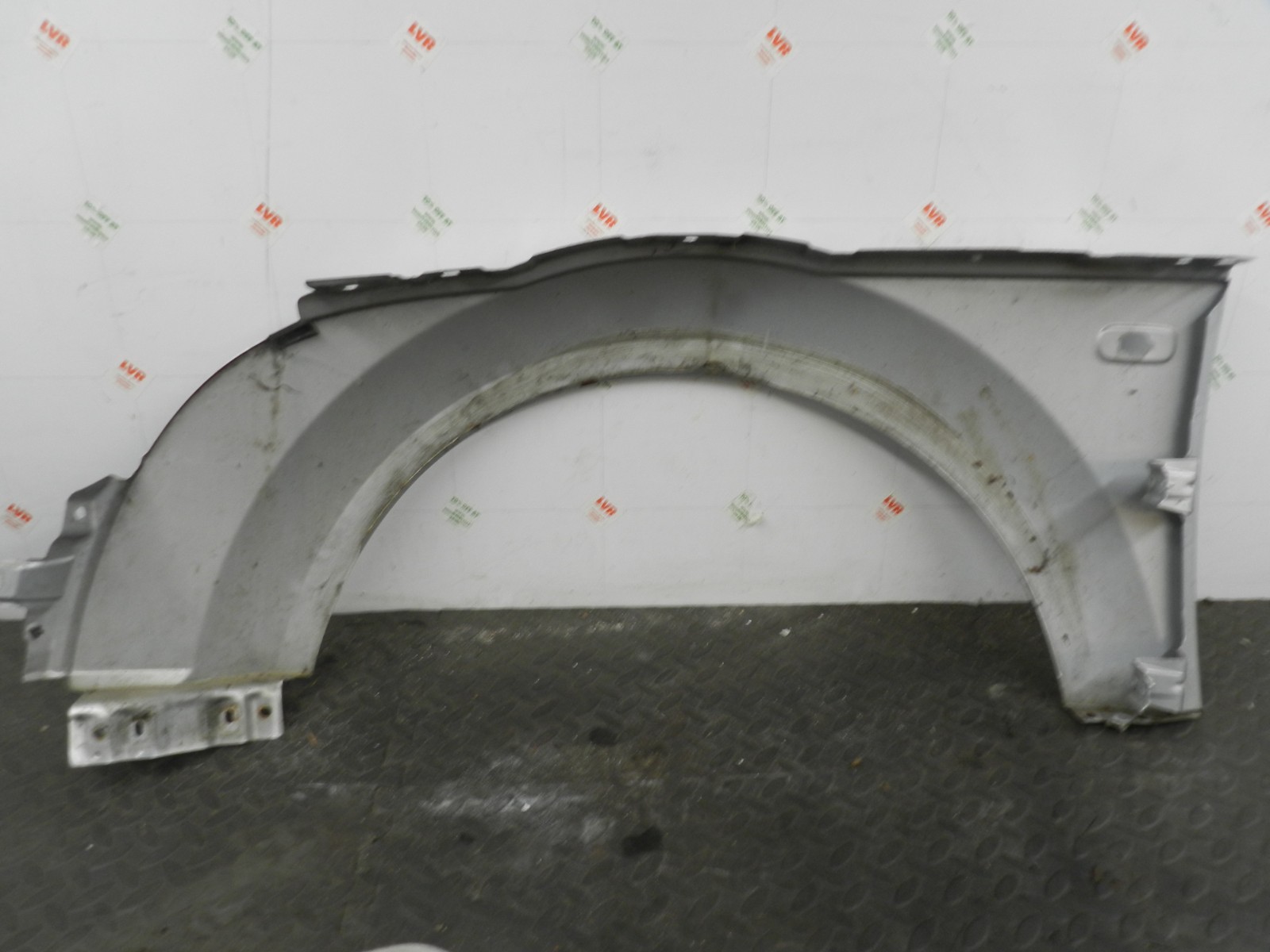 (160) 2000 AUDI TT QUATTRO 8N. DRIVER SIDE WING IN SILVER - Image 6