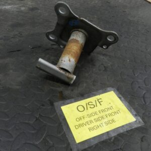 (160) 2000 AUDI TT QUATTRO 8N. DRIVER SIDE FRONT CRASH BAR SUPPORT BRACKET
