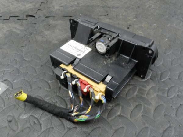 (160) 2000 AUDI TT QUATTRO 8N. HEATER CONTROL CLIMATE BUTTONS 8N0820043A - Image 2