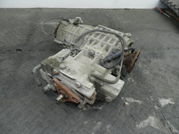 (160) 2000 AUDI TT QUATTRO 8N. REAR DIFF DIFFERENTIAL