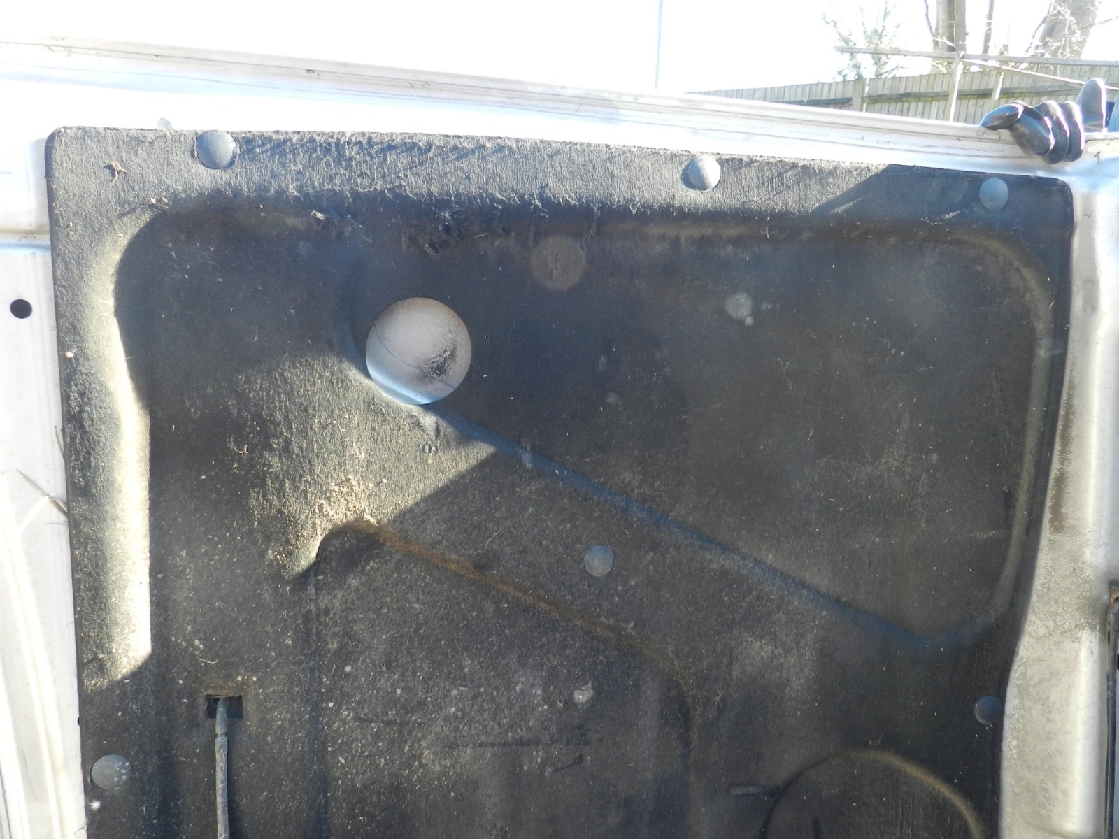 155 1999 LAND ROVER DISCOVERY 2 4.0 V8. BONNET IN SILVER / GOLD - Image 6