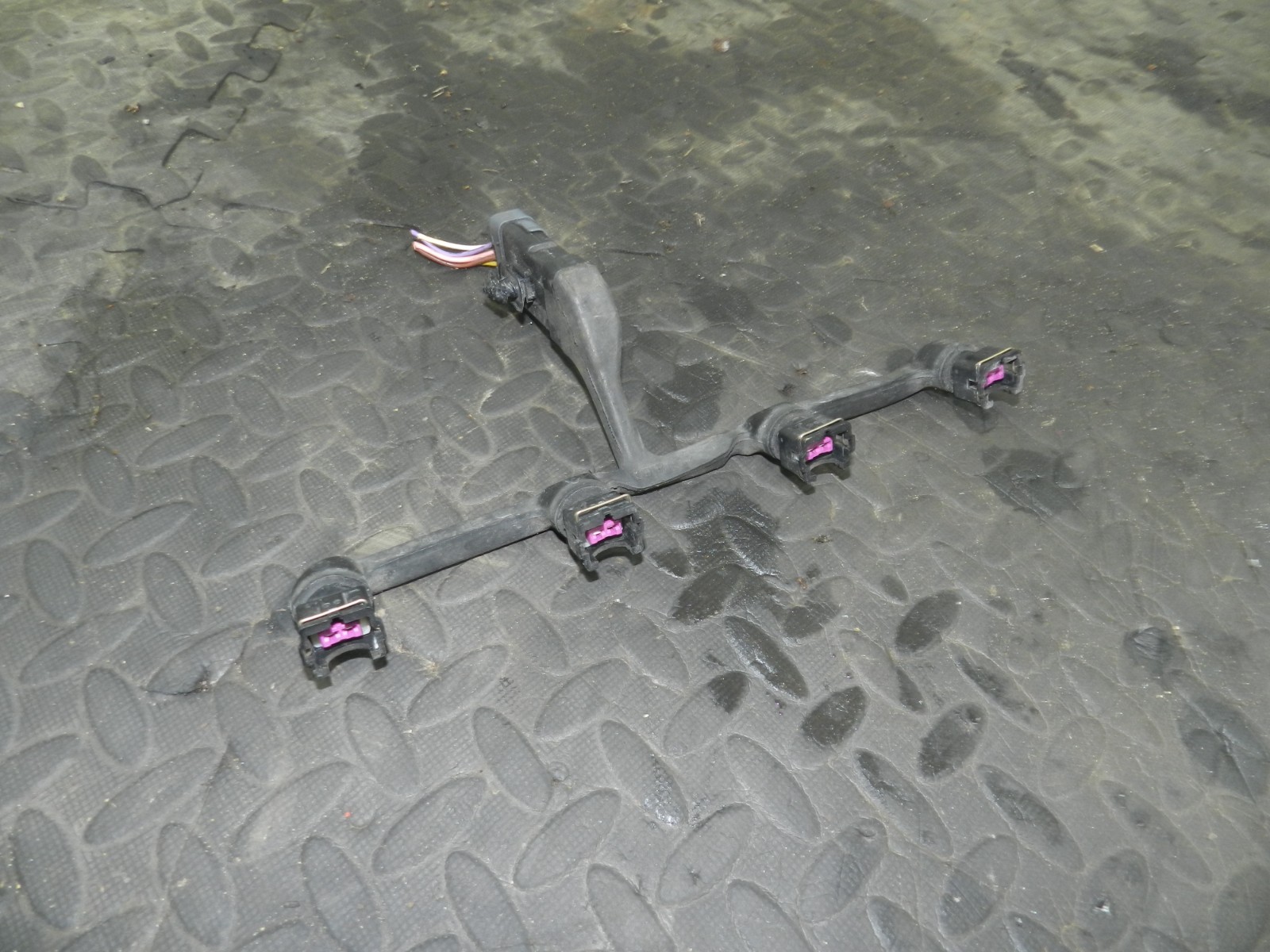 156. 2003 CITROEN C3 PLURIEL CONVERTIBLE. 1.4 PETROL FUEL INJECTOR WIRING LOOM - Image 2