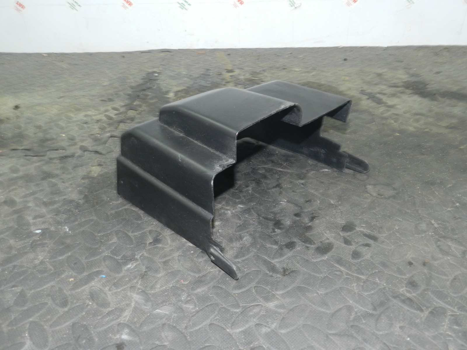 156. 2003 CITROEN C3 PLURIEL CONVERTIBLE. BATTERY COVER - Image 3