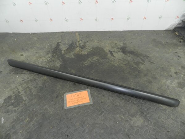 156. 2003 CITROEN C3 PLURIEL CONVERTIBLE. DRIVER SIDE DOOR TRIM