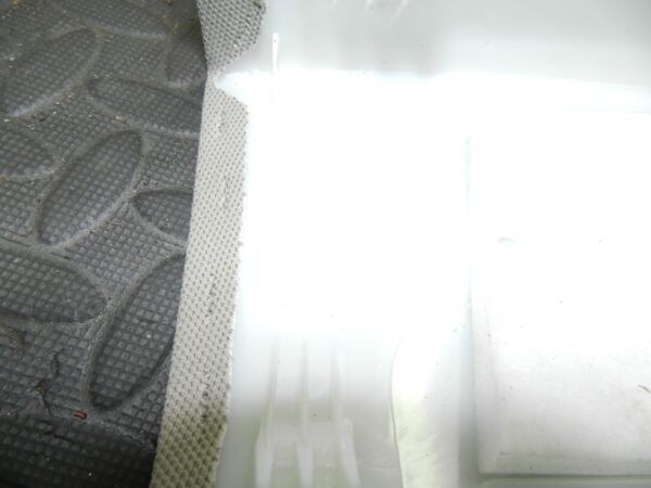 159. 2010 AUDI Q7 S LINE. REAR ROOF TRIM4L0867839 - Image 4