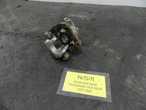 (160) 2000 AUDI TT QUATTRO 8N. PASSENGER REAR BRAKE CALIPER SLIGHTLY USED - Image 2