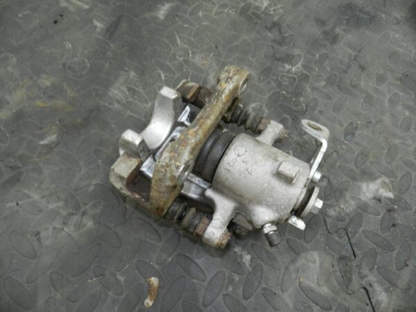 (160) 2000 AUDI TT QUATTRO 8N. PASSENGER REAR BRAKE CALIPER SLIGHTLY USED - Image 6
