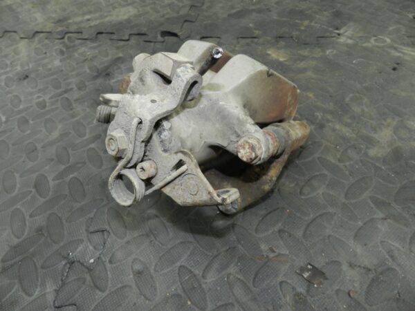 (160) 2000 AUDI TT QUATTRO 8N. DRIVER SIDE REAR BRAKE CALIPER - Image 4