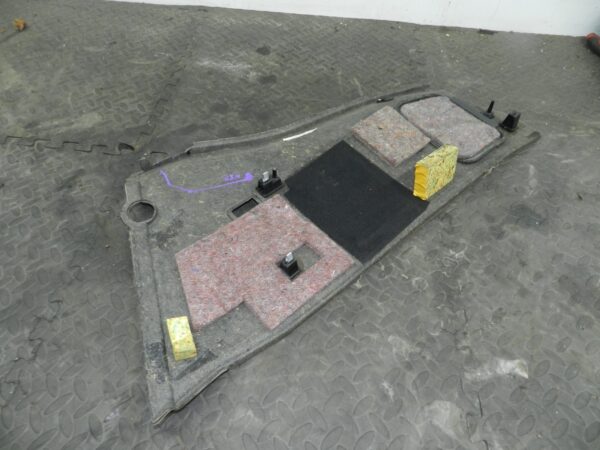 (160) 2000 AUDI TT QUATTRO 8N. PASSENGER SIDE BOOT CARPET SIDE PANEL - Image 4