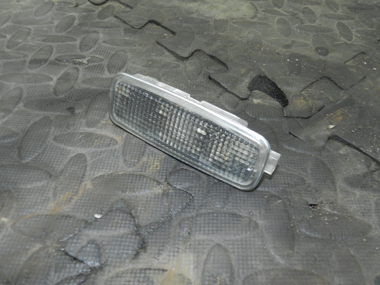(160) 2000 AUDI TT QUATTRO 8N. INTERIOR LIGHT