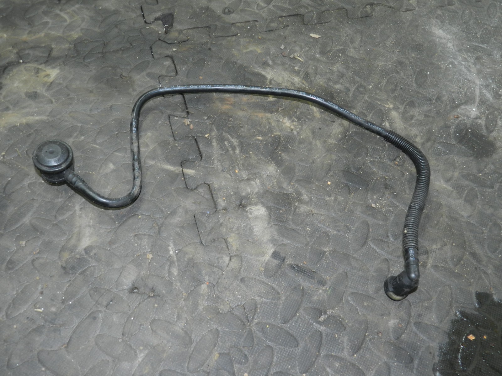 (160) 2000 AUDI TT QUATTRO 8N. BRAKE SERVO PIPE - Image 2