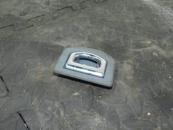 (160) 2000 AUDI TT QUATTRO 8N. BOOT LUGGAGE TIE DOWN