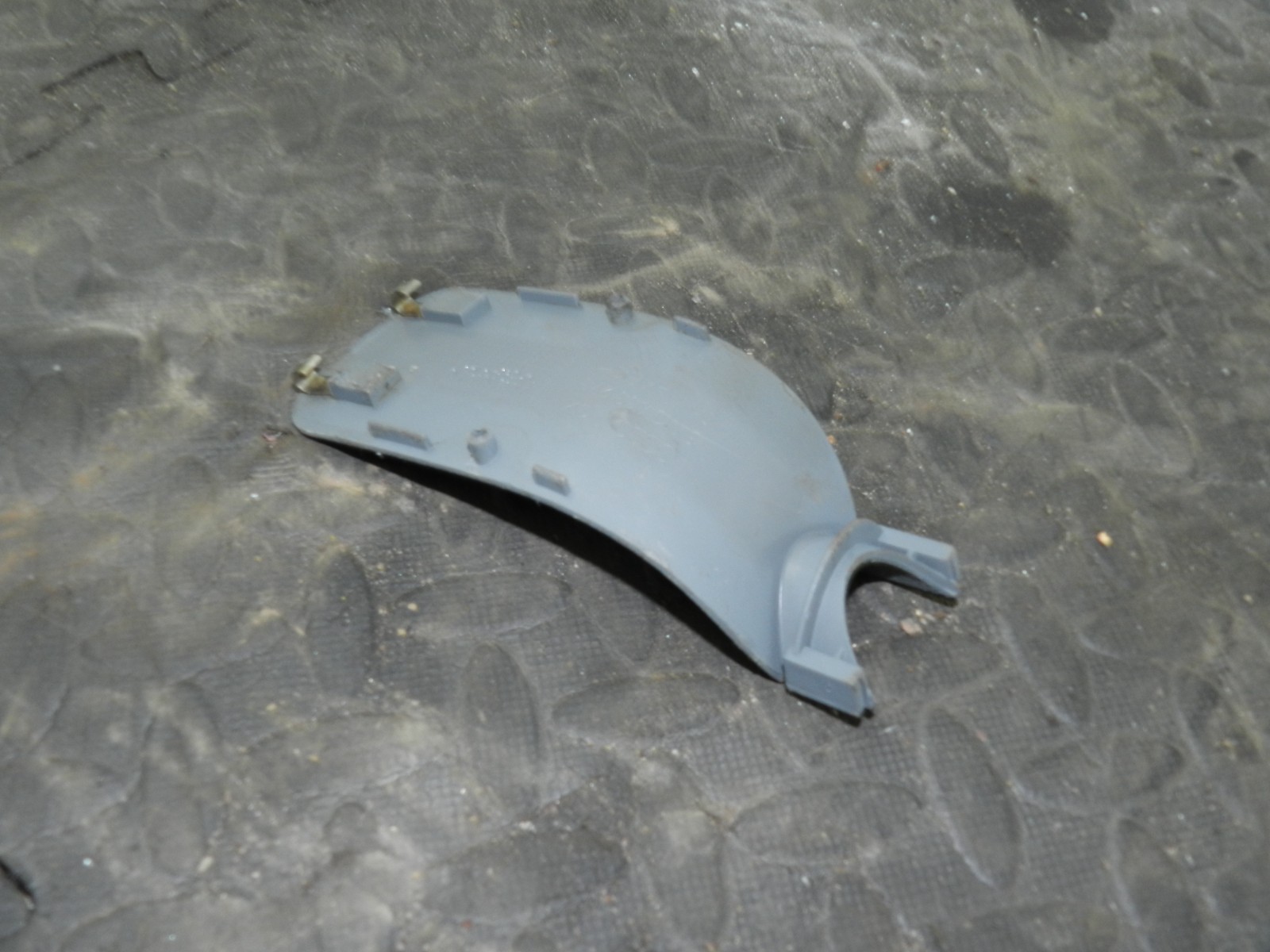 (160) 2000 AUDI TT QUATTRO 8N. HANDBRAKE TRIM - Image 2