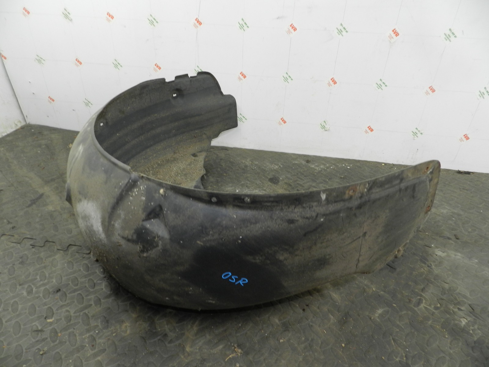 (160) 2000 AUDI TT QUATTRO 8N. DRIVER SIDE REAR INNER WHEEL ARCH LINER - Image 2
