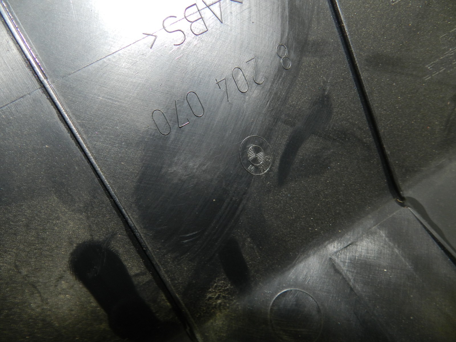 143. 2003 BMW E46 318Ci CONVERTIBLE. BOOT PLASTIC TRIM PANEL 8204070 - Image 3