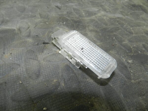 (160) 2000 AUDI TT QUATTRO 8N. INTERIOR LIGHT - Image 3