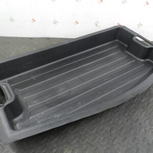 159. 2010 AUDI Q7 S LINE. BOOT STORAGE TRAY COMPARTMENT