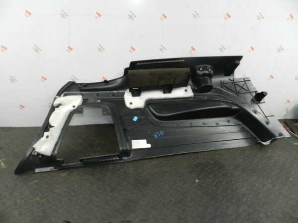 159. 2010 AUDI Q7 S LINE. DRIVER REAR BOOT SIDE PANEL TRIM - Image 3