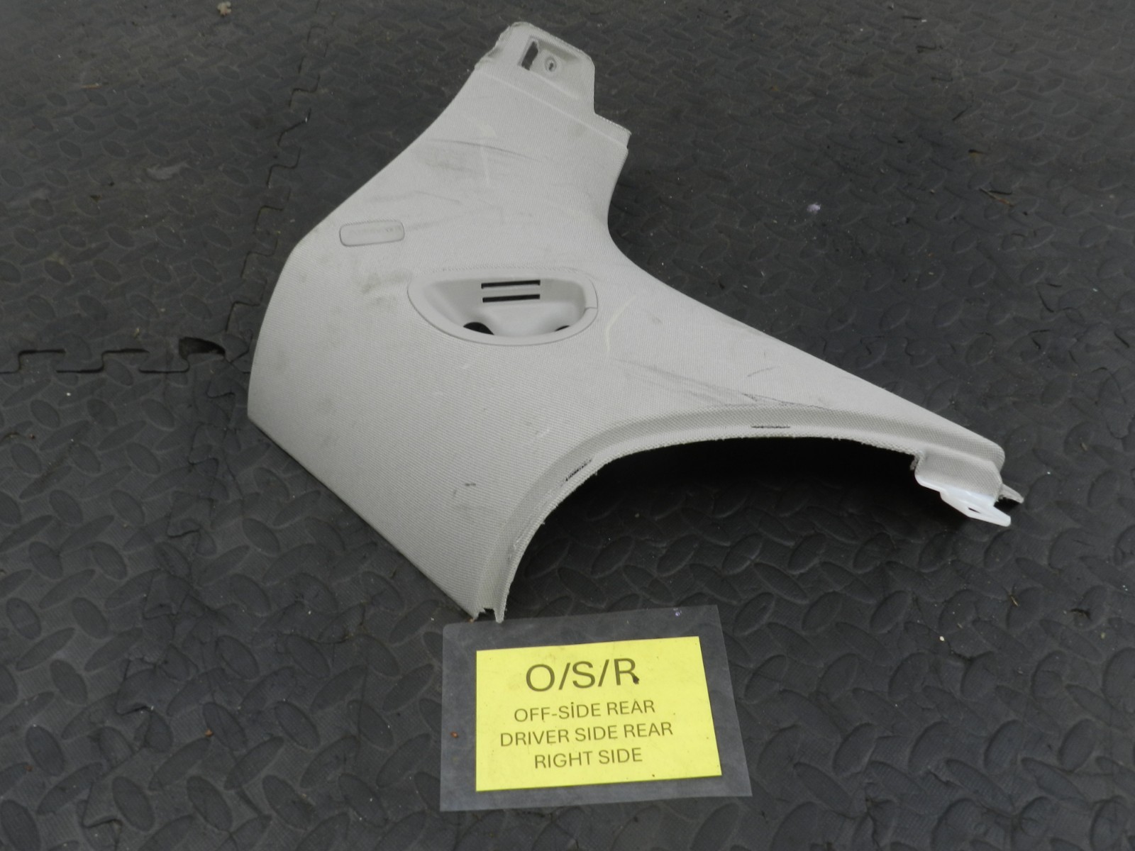 159. 2010 AUDI Q7 S LINE. DRIVER SIDE REAR C PILLAR TRIM