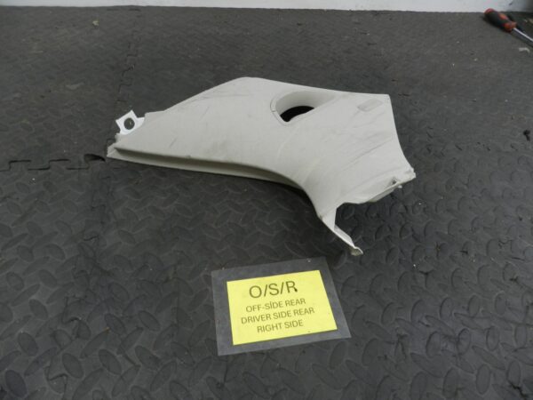 159. 2010 AUDI Q7 S LINE. DRIVER SIDE REAR C PILLAR TRIM - Image 2