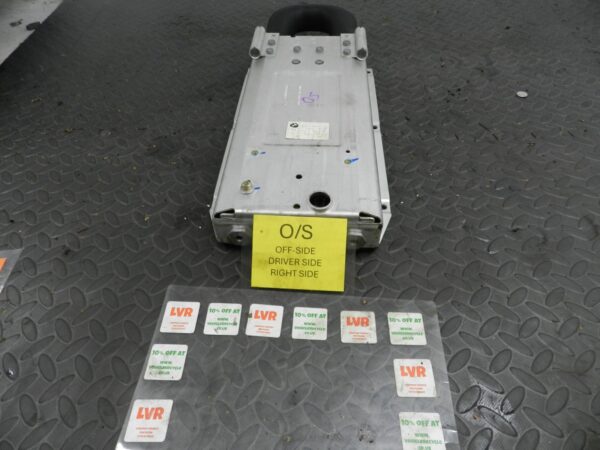 143. 2003 BMW E46 318Ci CONVERTIBLE. DRIVER SIDE ROLL OVER PROTECTION BAR