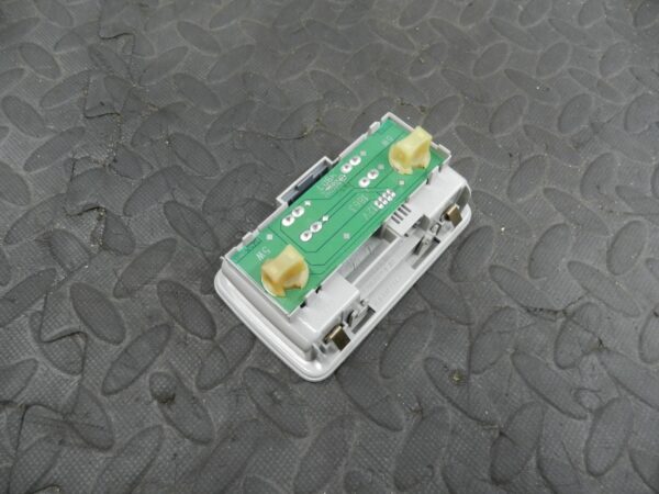 159. 2010 AUDI Q7 S LINE. INTERIOR LIGHT - Image 2