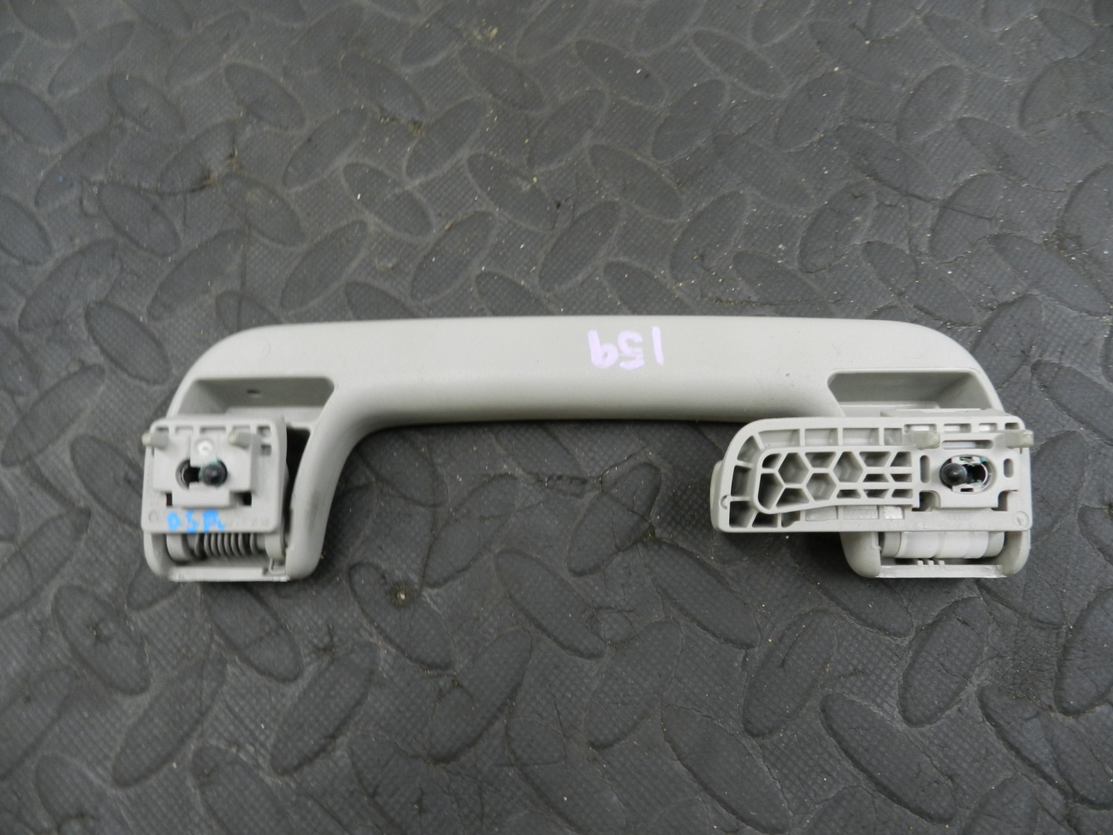 159. 2010 AUDI Q7 S LINE. GRAB HANDLE - Image 2