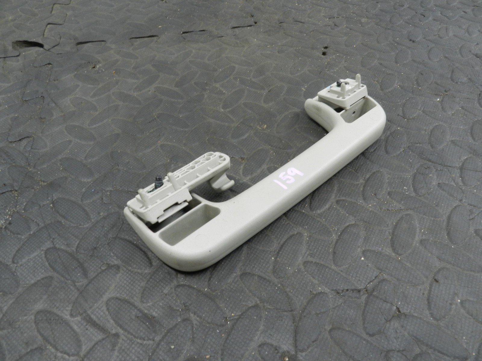 159. 2010 AUDI Q7 S LINE. GRAB HANDLE - Image 3