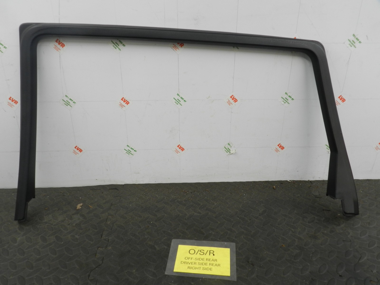 159. 2010 AUDI Q7 S LINE. DRIVER SIDE REAR DOOR SURROUND TRIM