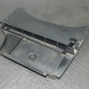 157. 1997 BMW 323I E36 CONVERTIBLE. BOOT FLOOR HOUSING TRIM DAMAGED