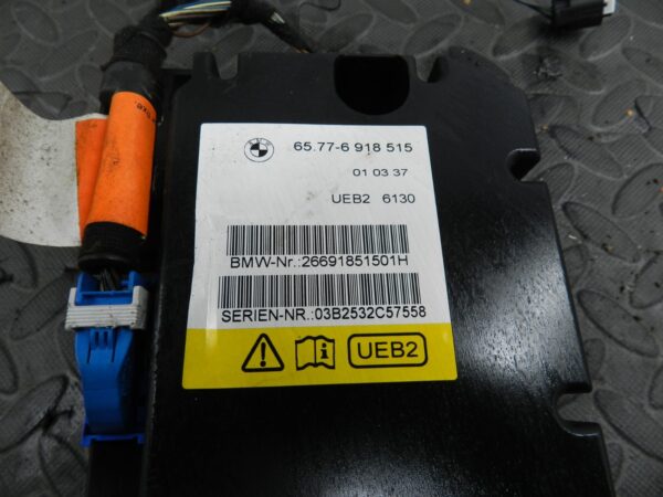 143. 2003 BMW E46 318Ci CONVERTIBLE. ROLL OVER MODULE SENSOR ECU 6918515 - Image 2