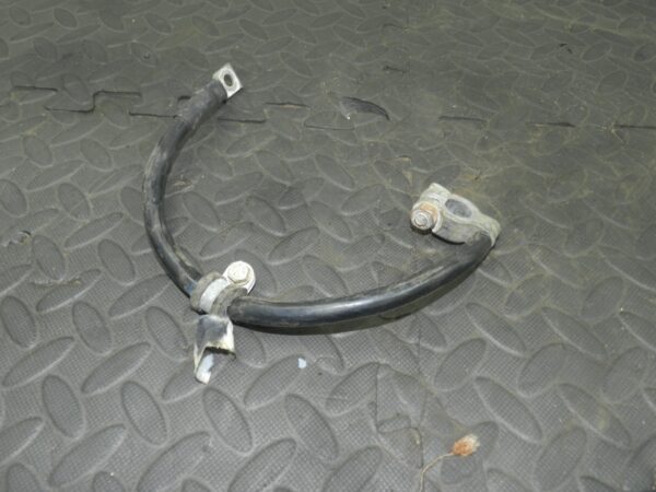 157. 1997 BMW 323I E36 CONVERTIBLE. NEGATIVE EARTH CABLE TERMINAL