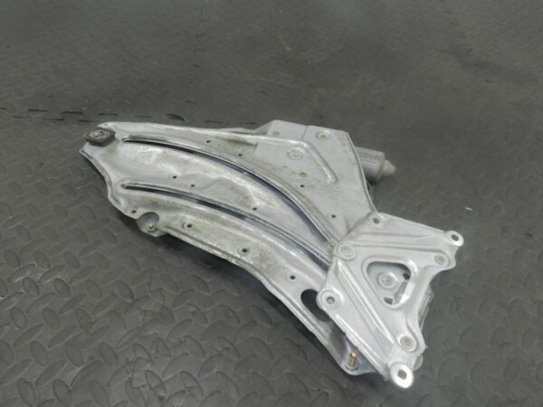 157. 1997 BMW 323I E36 CONVERTIBLE. DRIVER SIDE REAR WINDOW REGULATOR - Image 3
