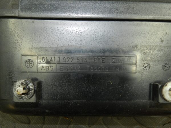 157. 1997 BMW 323I E36 CONVERTIBLE. DOOR STORAGE POCKET SMALL 1977534 - Image 5