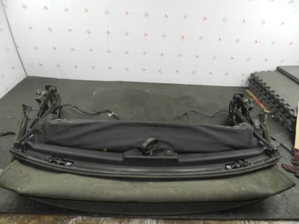 157. 1997 BMW 323I E36 CONVERTIBLE. CONVERTIBLE ROOF FABRIC NEEDS REPAIR - Image 8