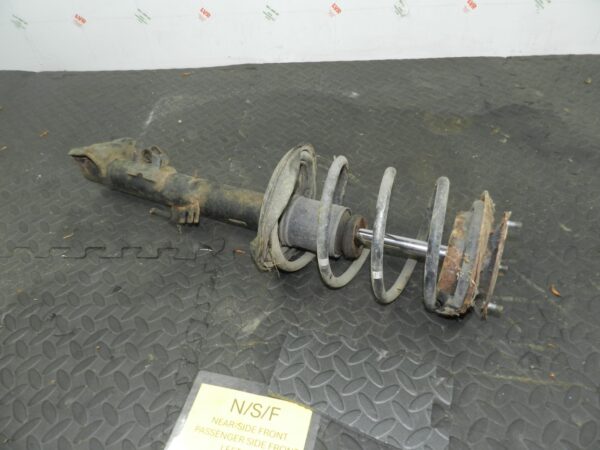 157. 1997 BMW 323I E36 CONVERTIBLE. PASSENGER SIDE FRONT SUSPENSION UNIT - Image 3