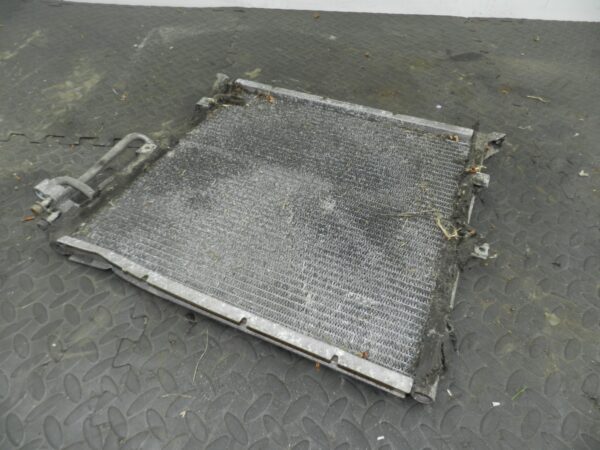 157. 1997 BMW 323I E36 CONVERTIBLE. AIR CON RADIATOR