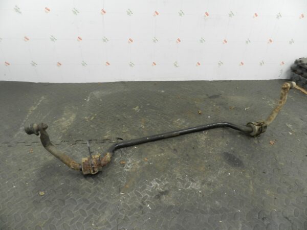 157. 1997 BMW 323I E36 CONVERTIBLE. FRONT ANTI ROLL BAR - Image 3