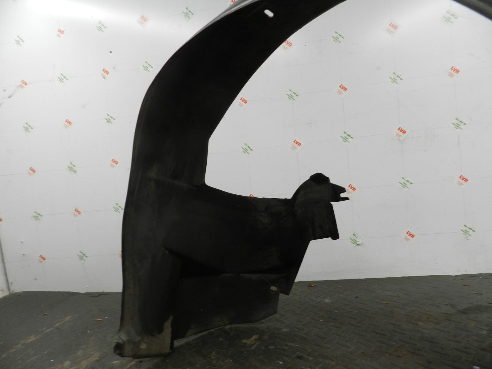 157. 1997 BMW 323I E36 CONVERTIBLE. DRIVER SIDE FRONT WHEEL ARCH - Image 2