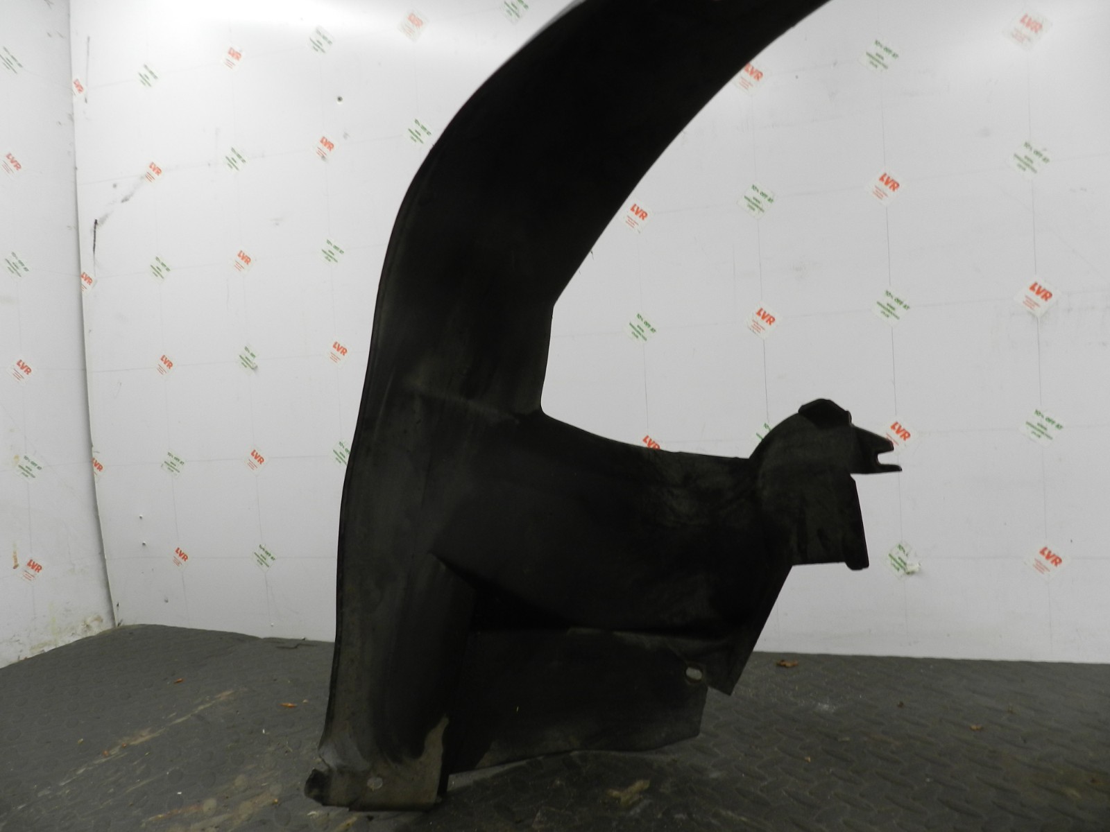 157. 1997 BMW 323I E36 CONVERTIBLE. DRIVER SIDE FRONT WHEEL ARCH - Image 4