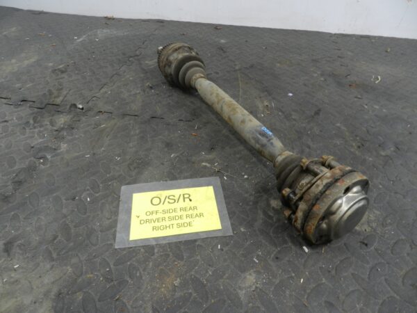 157. 1997 BMW 323I E36 CONVERTIBLE. DRIVER SIDE REAR DRIVE SHAFT - Image 2