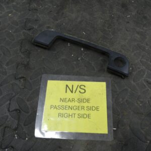 157. 1997 BMW 323I E36 CONVERTIBLE. PASSENGER SIDE DOOR HANDLE SURROUND