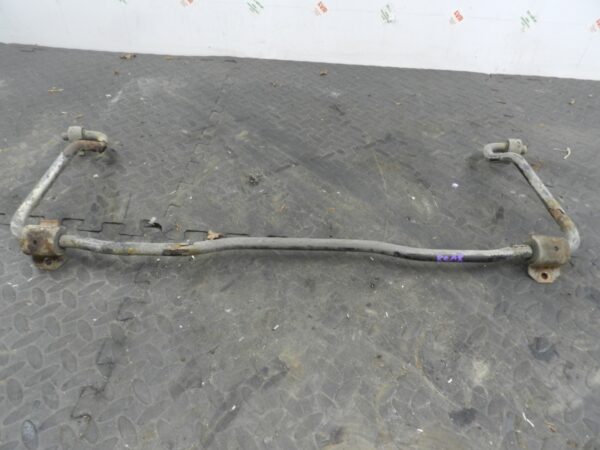 157. 1997 BMW 323I E36 CONVERTIBLE. REAR ANTI ROLL BAR