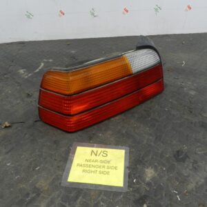 157. 1997 BMW 323I E36 CONVERTIBLE. PASSENGER SIDE REAR LIGHT UNIT